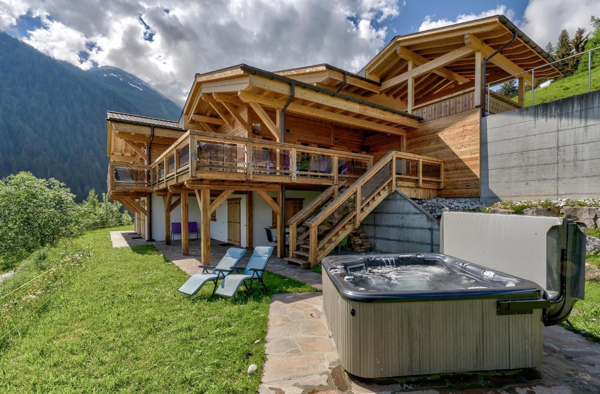 Chalet Flocon De Neige - Jacuzzi - Sauna La Tzoumaz Ngoại thất bức ảnh