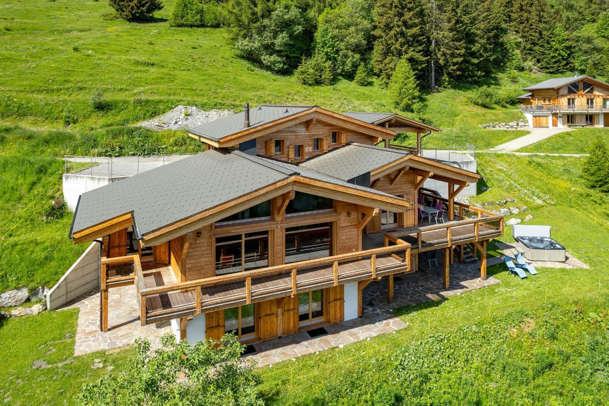 Chalet Flocon De Neige - Jacuzzi - Sauna La Tzoumaz Ngoại thất bức ảnh
